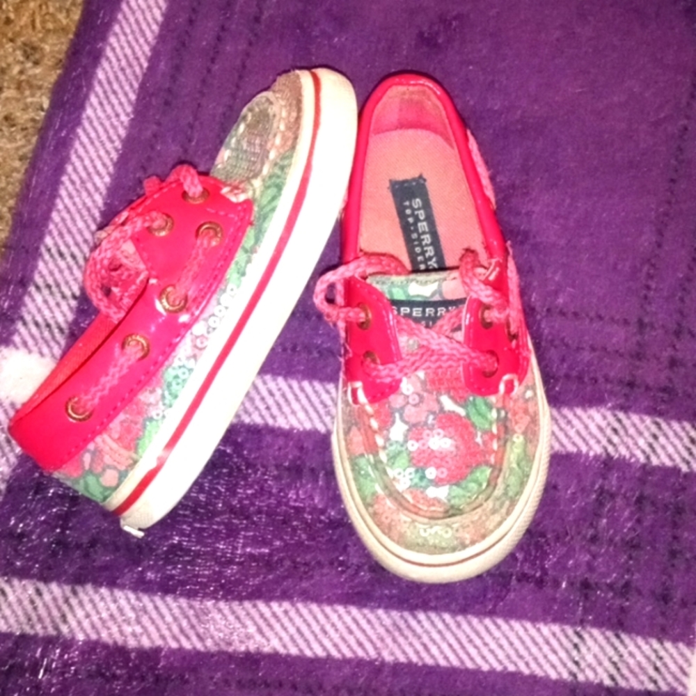 Hot pink Sperry top sider